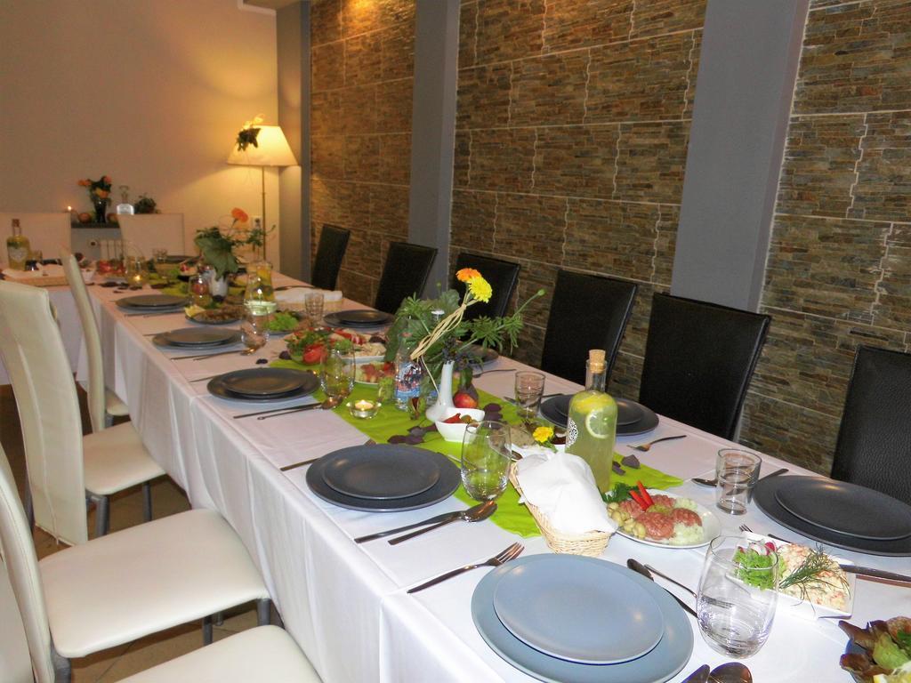Rezydencja Parkowa Otel Varşova Dış mekan fotoğraf