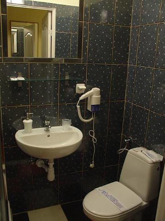 Rezydencja Parkowa Otel Varşova Dış mekan fotoğraf
